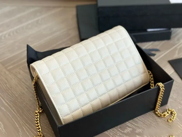 Chanel Classic Flap Wallet in Off-White Quilted Caviar Leather - 7