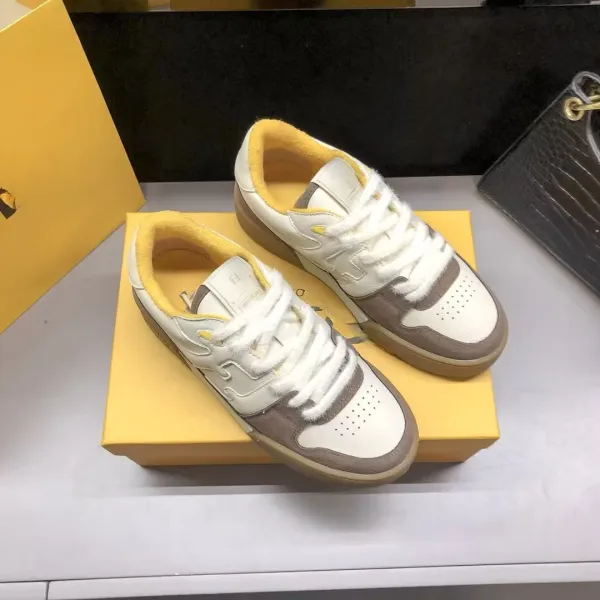 Fendi FF Logo Low-Top Sneakers White Beige Shearling-Lined Sneakers - 11