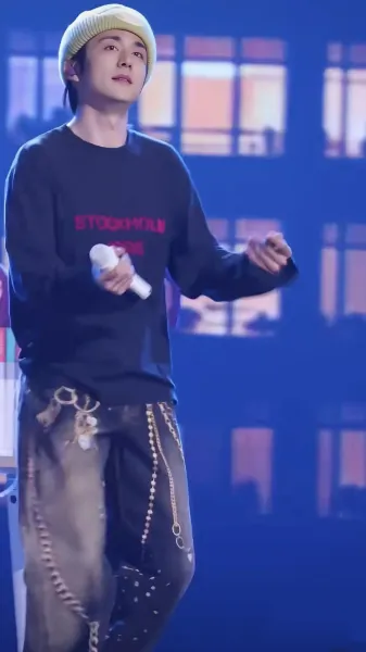 Stockholm 1996 Embroidered Graphic T-Shirt - 8