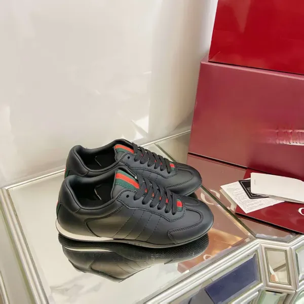 Gucci Ace Leather Sneakers Black with Red-Green Web Detail Sneakers - 6
