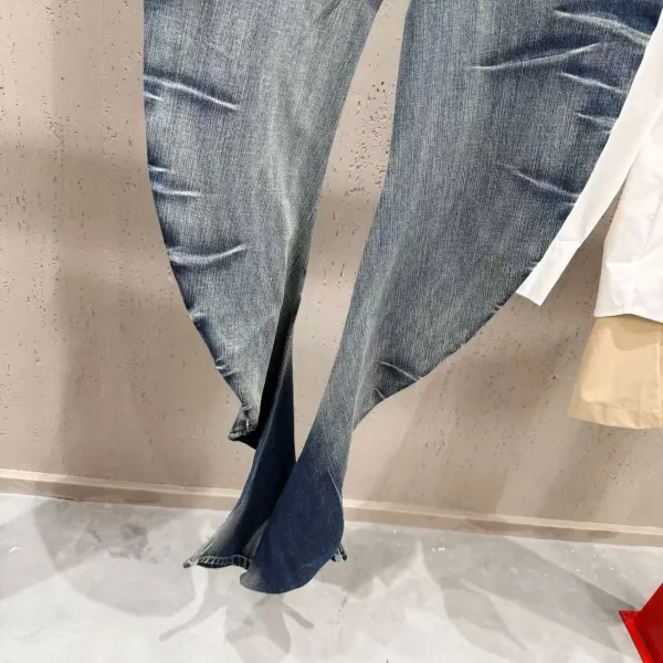 Gallery Dept. Distressed Flared Jeans Dark Wash - 10