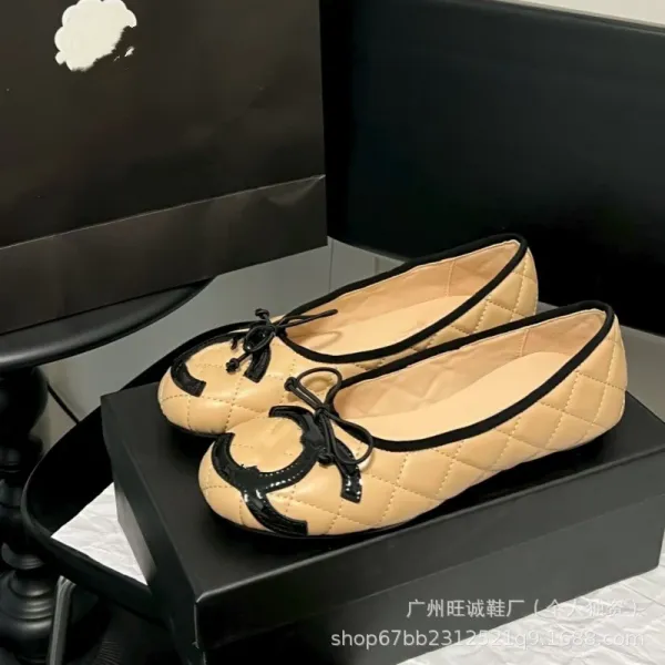Chanel Ballerina Flats White Quilted Leather with Black Bow Detail - 16