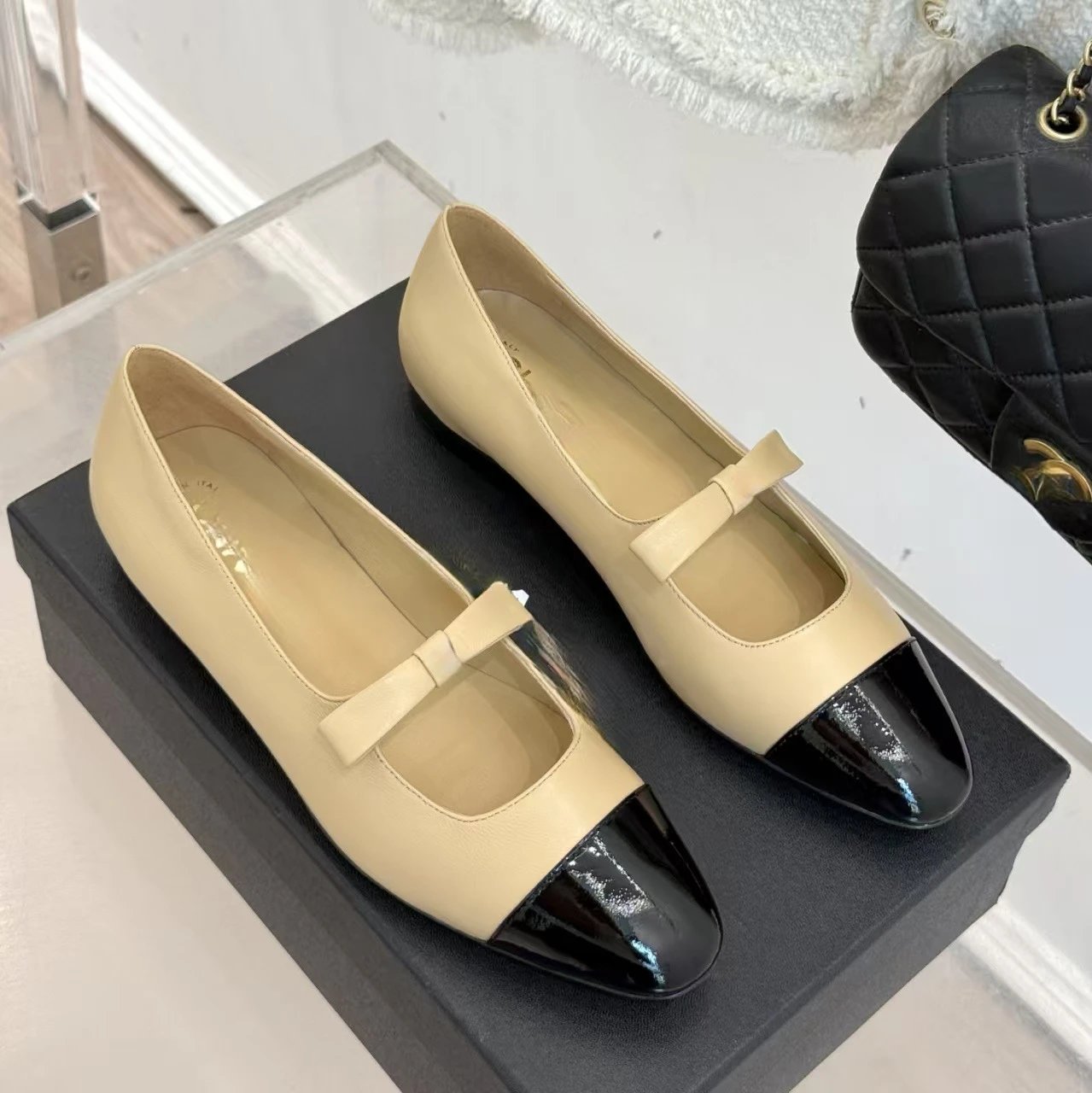 Chanel Two-Tone Patent Cap-Toe Flats Black - 5