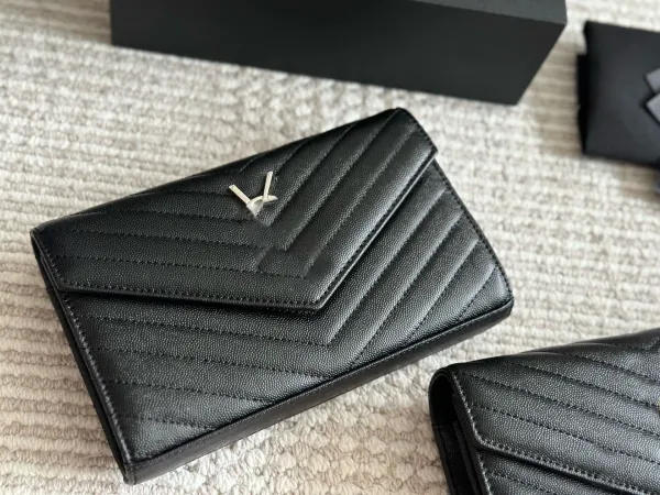 Saint Laurent Monogramme Envelope Wallet in Off-White with Gold Hardware - 4