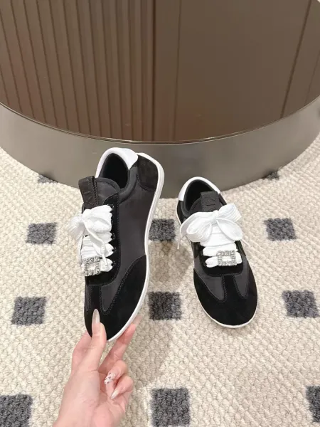 Maison Margiela Tabi Sneakers Beige Suede Sneakers - 5