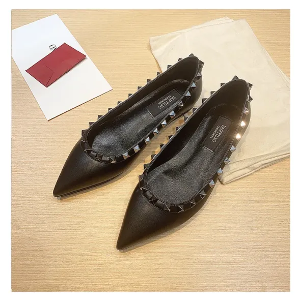 Valentino Garavani Rockstud Pointed-Toe Flats White Leather Shoes - 47