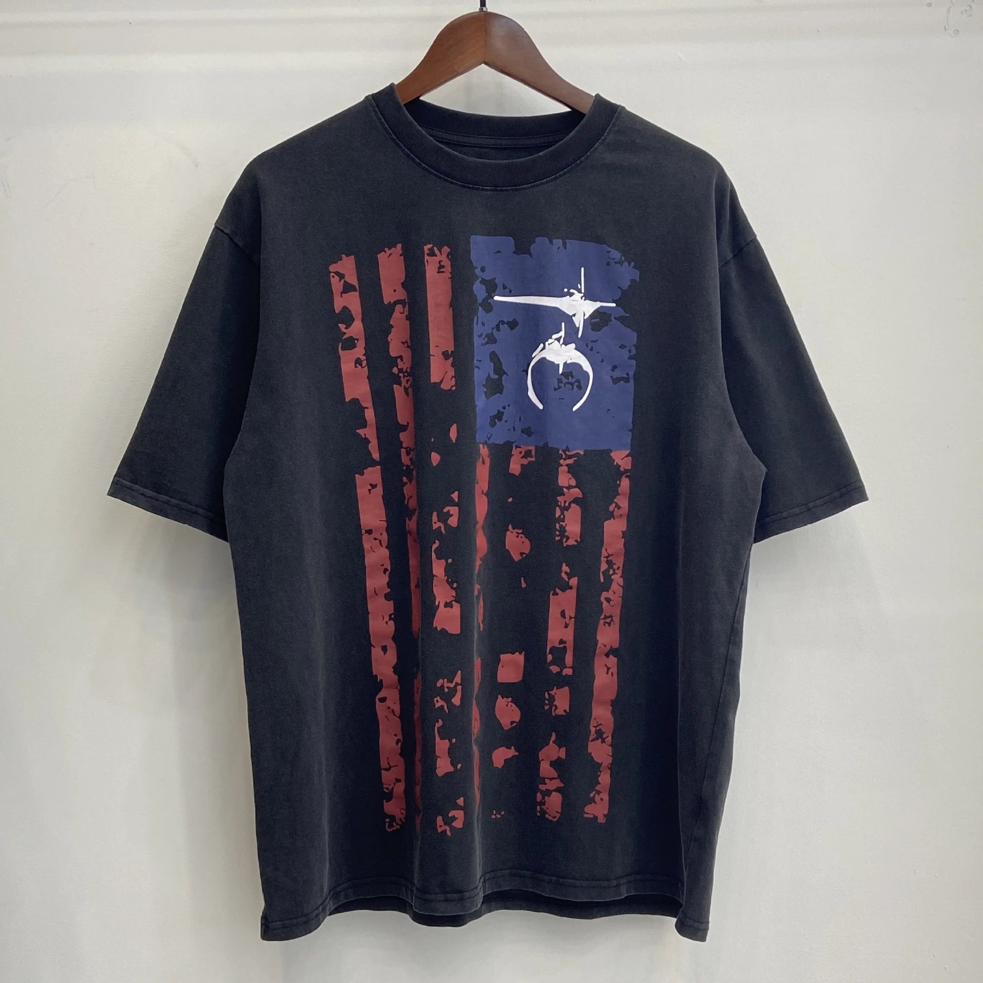 Unbranded T-Shirts Loose-fit graphic print — TC615 Black