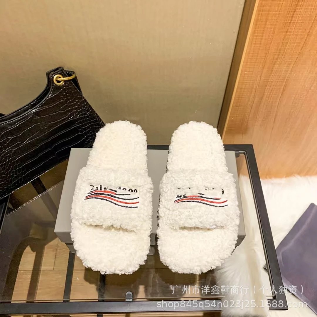Balenciaga Triple S Fuzzy Slippers Black - 11