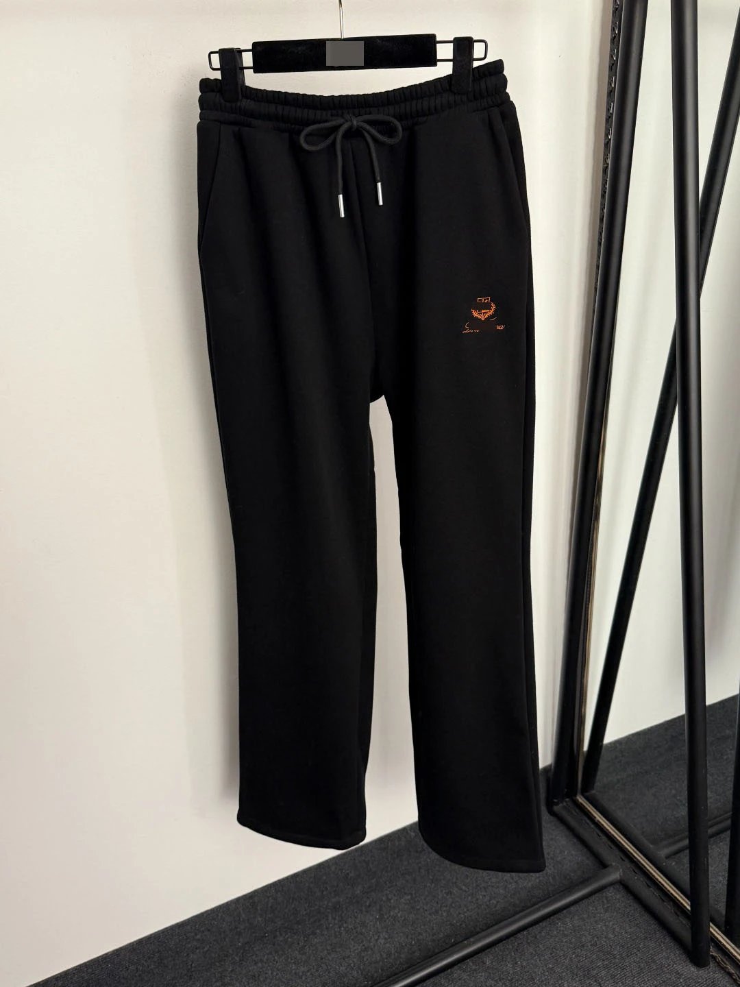 GRA Black Embroidered Hoodie and Sweatpants Set - 9