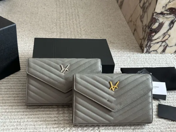 Saint Laurent Monogramme Envelope Wallet in Off-White with Gold Hardware - 11