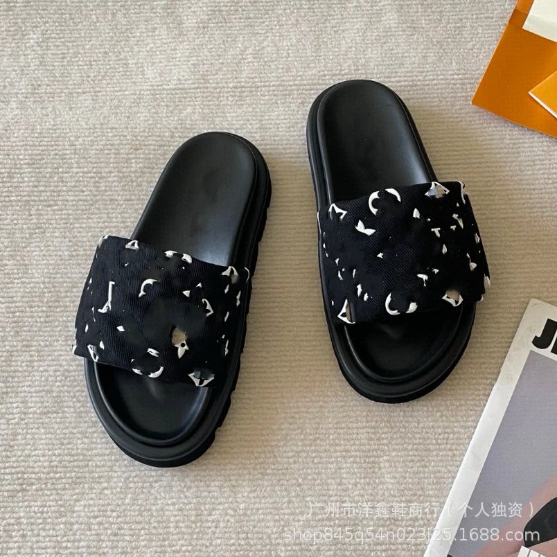 Louis Vuitton Damier Azur Green Slide Sandals - 10