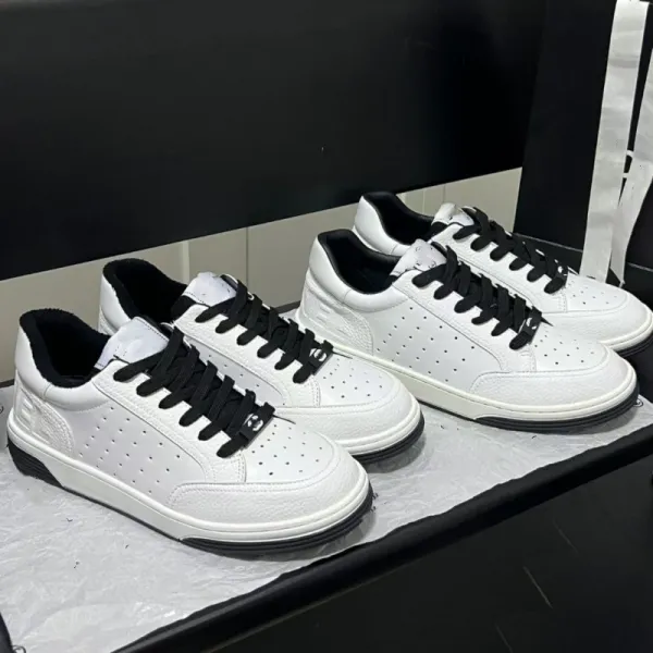 Saint Tears Perforated Leather Sneakers White - 10