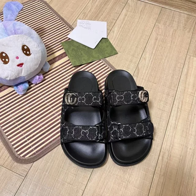 Coach Sandals Signature C Monogram Two-Strap Velcro product detail image 5