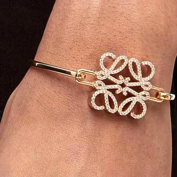 Loewe Anagram Pave Ring Gold Jewelry - 14