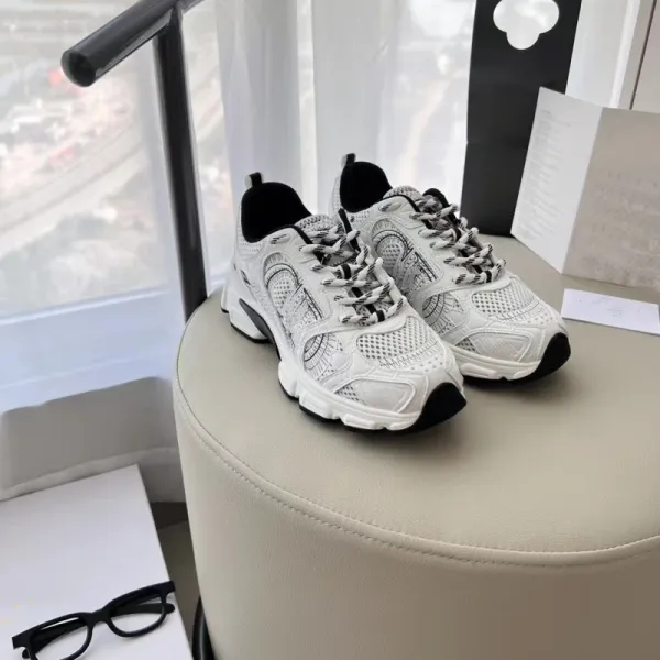 Off-White Diagonal Arrow Mesh Chunky Sneakers Beige Gold Multicolor - 21
