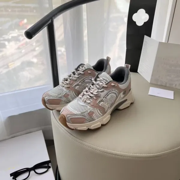 Off-White Diagonal Arrow Mesh Chunky Sneakers Beige Gold Multicolor - 34