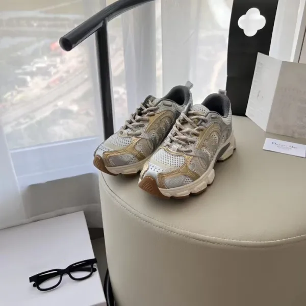 Off-White Diagonal Arrow Mesh Chunky Sneakers Beige Gold Multicolor - 29