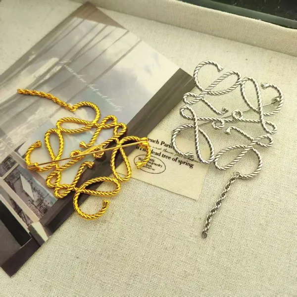 Loewe Anagram Rope Brooch Gold Jewelry - 3