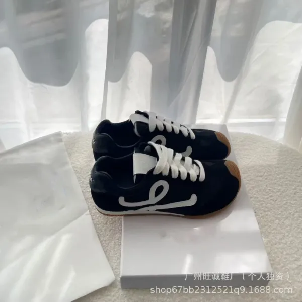 Off-White Diagonal Arrow Low-Top Sneakers Burgundy Brown - 3