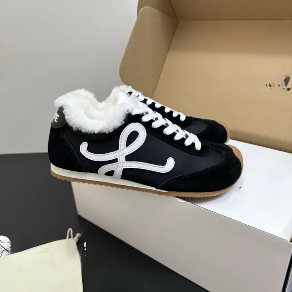 Loewe Puzzle Sneaker White Shearling-Lined Sneakers - 10