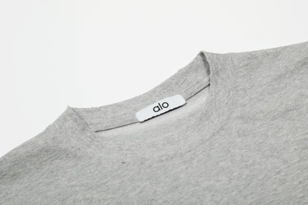 Alo Yoga Logo Graphic Black T-Shirt - 11