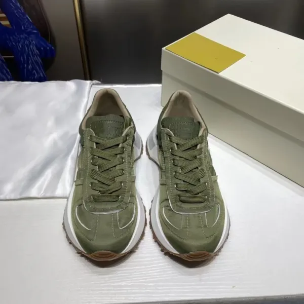 Off-White Diagonal Arrow Sneakers Beige Chunky Sneakers - 25