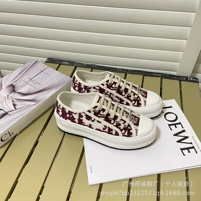 Unbranded Sneakers Low-top lace-up platform canvas with embroidered letter-pattern panels product detail image 22