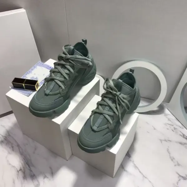 Dior B23 Low Beige Chunky Sneakers - 19