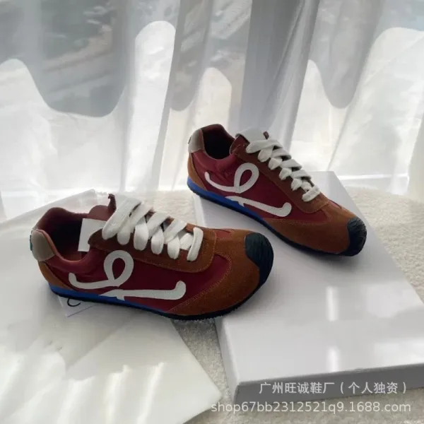 Off-White Diagonal Arrow Low-Top Sneakers Burgundy Brown - 9