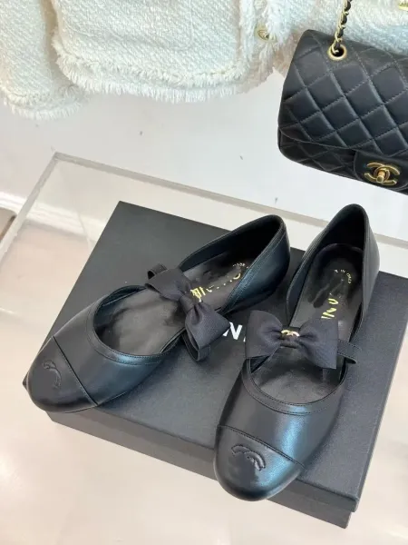 Chanel Ballerina Flats Beige and Black Two-Tone with Chain Bow - 13