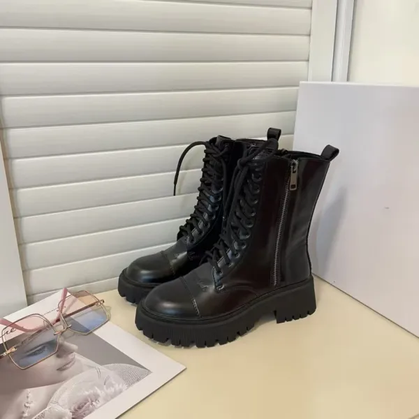 Design Chunky Combat Boots Black Leather Boots - 2