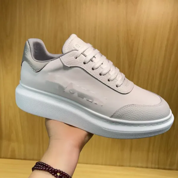 Alexander McQueen Oversized Sole Sneakers White - 5