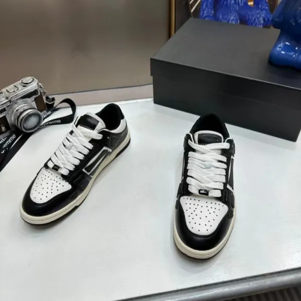 Off-White x Nike Air Force 1 Low White Sneakers - 18
