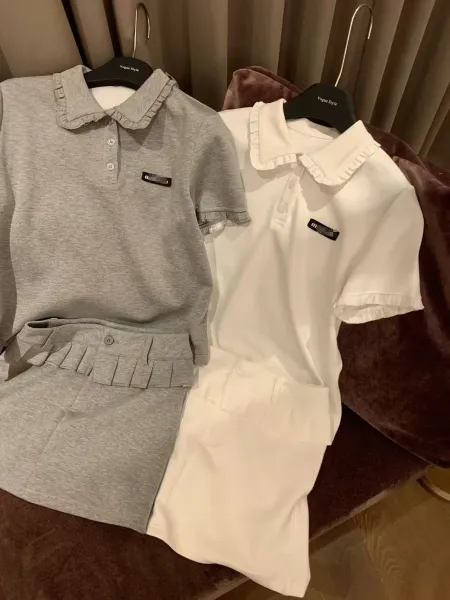Dior J'Adior Pleated Skirt Set Off-White Polo and Mini Skirt - 3