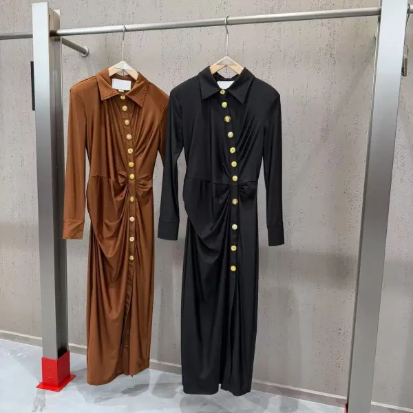 WOMANBY A VOYVES Button-Front Ruched Shirt Dress in Brown and Black - 2
