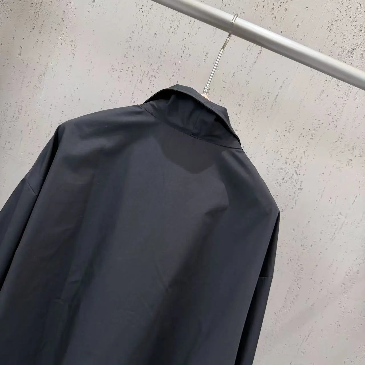 Off-White Zip-Up Windbreaker White Outerwear - 7