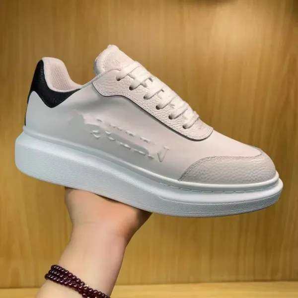 Alexander McQueen Oversized Sole Sneakers White - 8