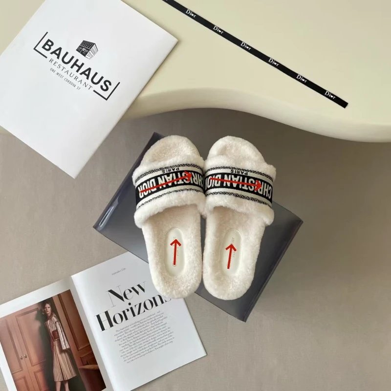 Dior B23 Faux Fur Slide Slippers White - 8