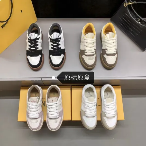 Fendi FF Logo Low-Top Sneakers White Beige Shearling-Lined Sneakers - 2