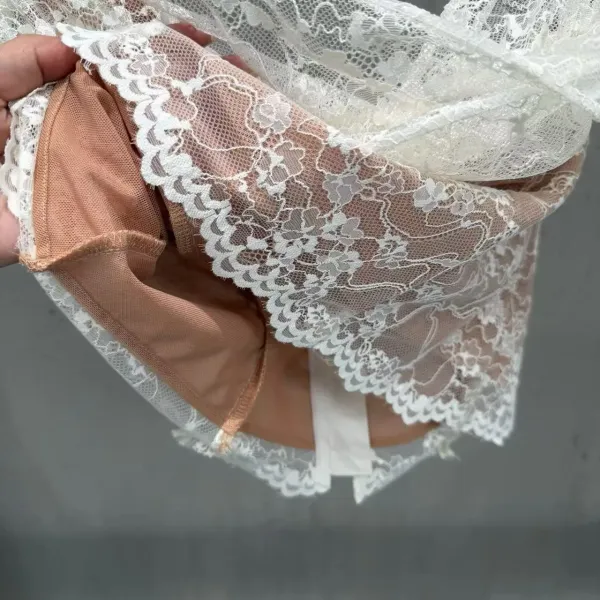 Lace Bustier Top in White and Black - 7