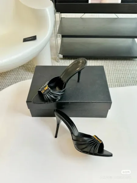 Saint Laurent Ruched Mule in Brown Leather Heels - 11