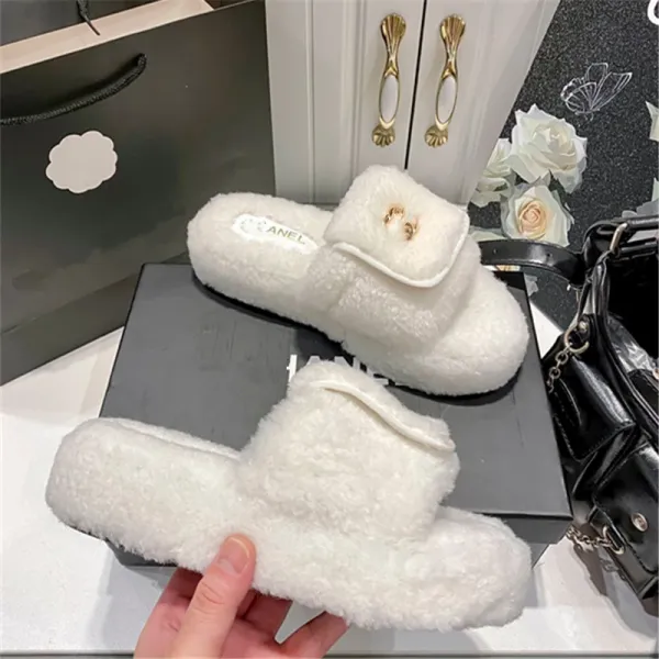 Chanel-inspired Faux Shearling Slide Slippers Beige Slippers - 6