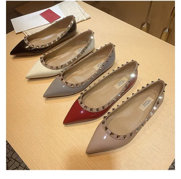 Valentino Garavani Rockstud Pointed-Toe Flats White Leather Shoes - 5