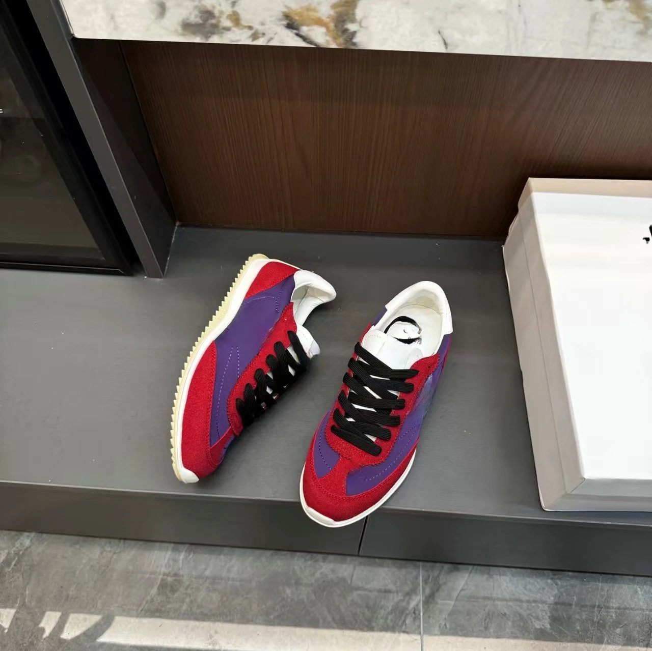 Off-White Diagonal Stripe Runner Red Purple Multicolor Sneakers - 6