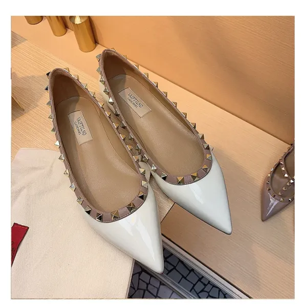 Valentino Garavani Rockstud Pointed-Toe Flats White Leather Shoes - 38