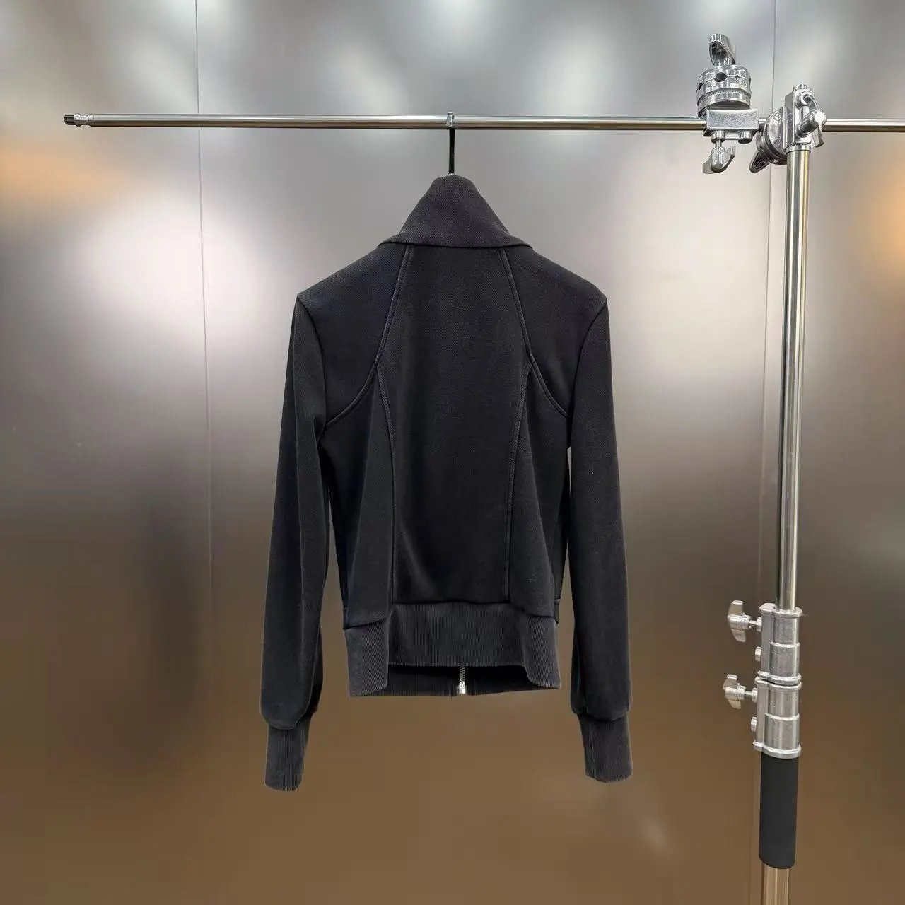 Gallery Dept. Utility Zip-Up Jacket and Wide-Leg Sweatpants Set in Light Gray and Black - 17