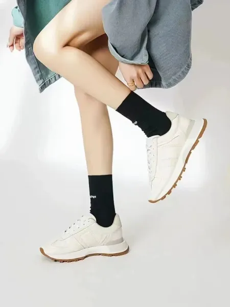 Off-White Diagonal Arrow Sneakers Beige Chunky Sneakers - 9