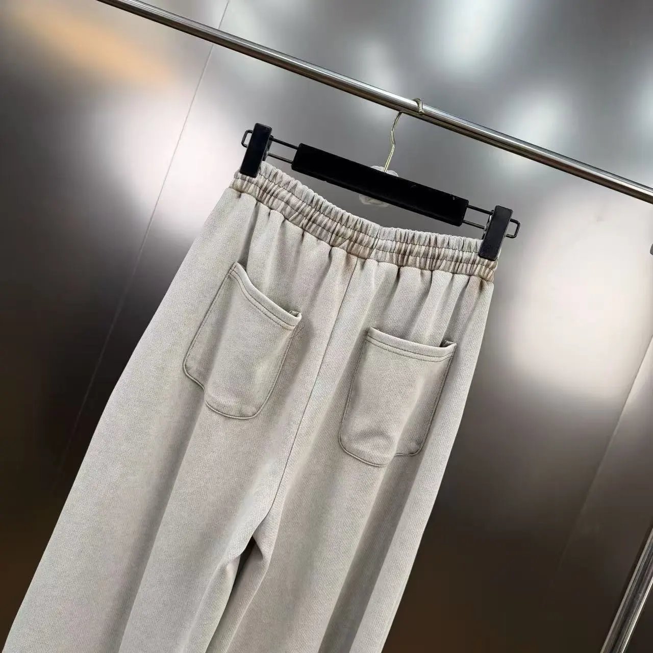 Gallery Dept. Utility Zip-Up Jacket and Wide-Leg Sweatpants Set in Light Gray and Black - 26
