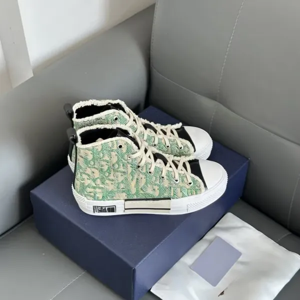 Off-White Diagonal Stripe Low-Top Sneakers in Beige Lace Embroidery - 8
