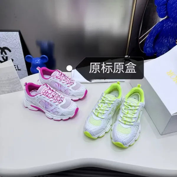 Off-White x Nike Air Zoom Tempo NEXT% Neon Green White Chunky Sneakers - 2